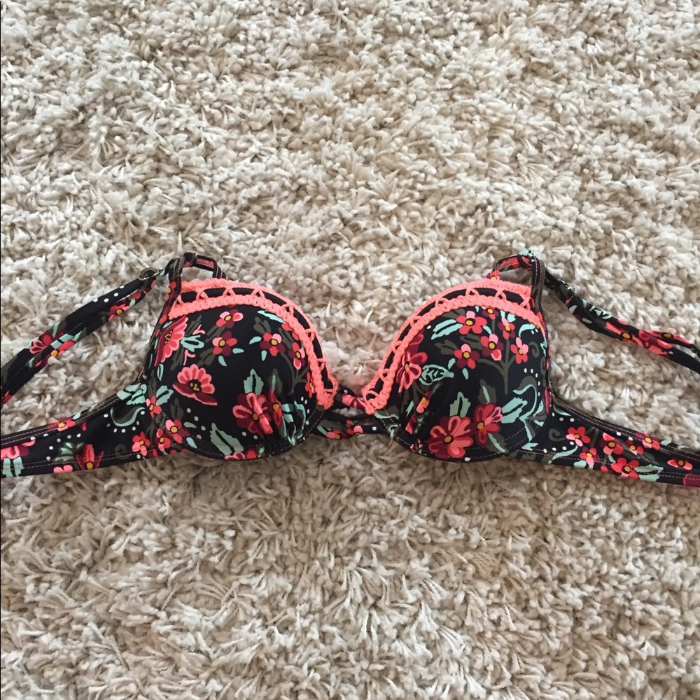 Target bikini top